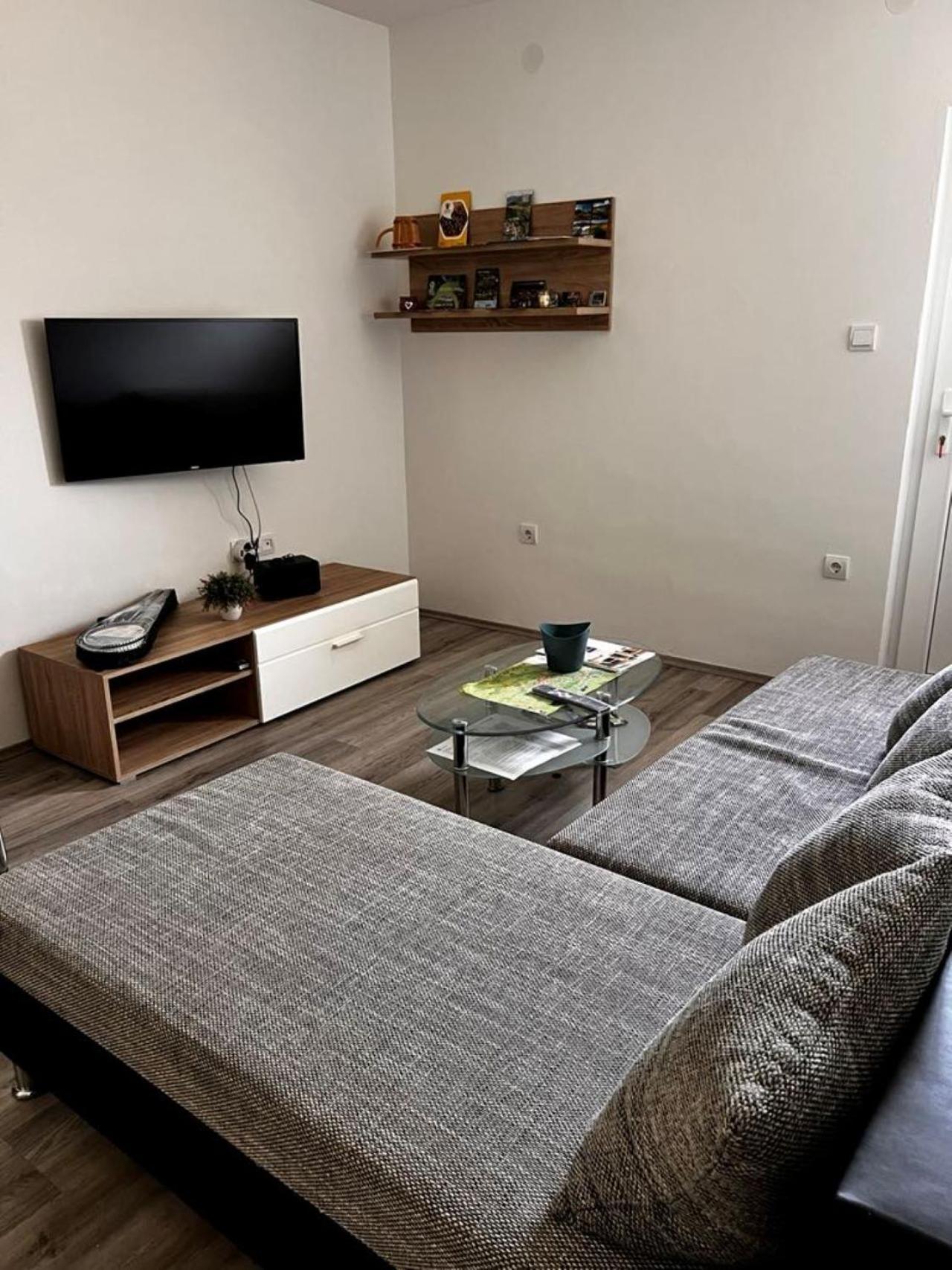 Apartman Borna 오토칵 외부 사진
